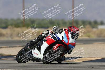 media/Oct-13-2025-Moto Forza (Mon) [[a66d839500]]/2-A Group/Session 3 (Turn 16)/